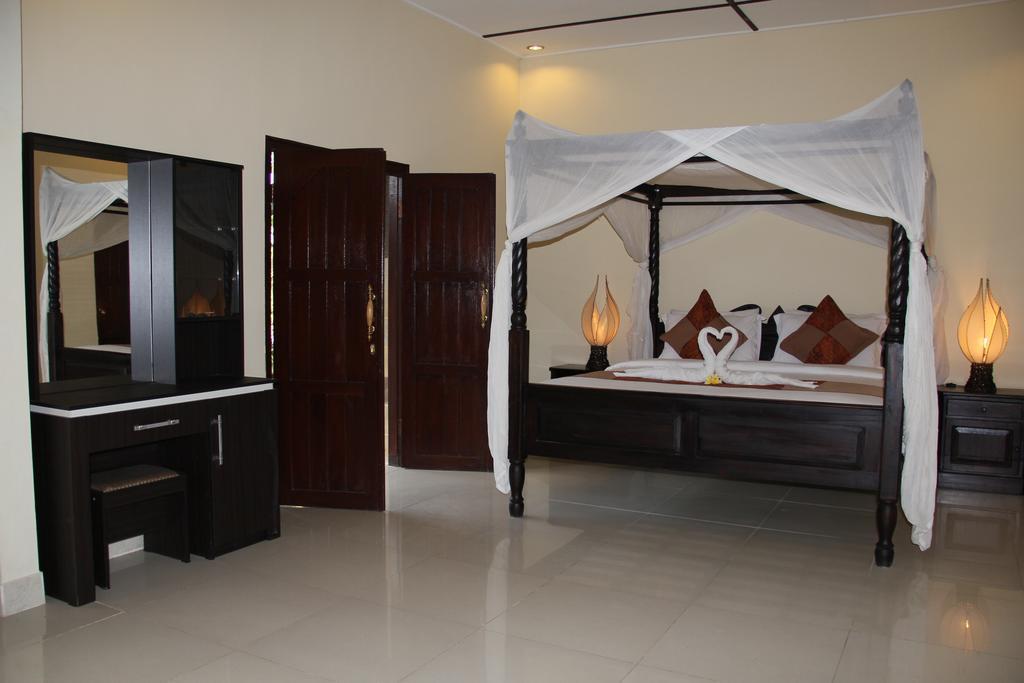 The Catur Villa Seminyak Dış mekan fotoğraf