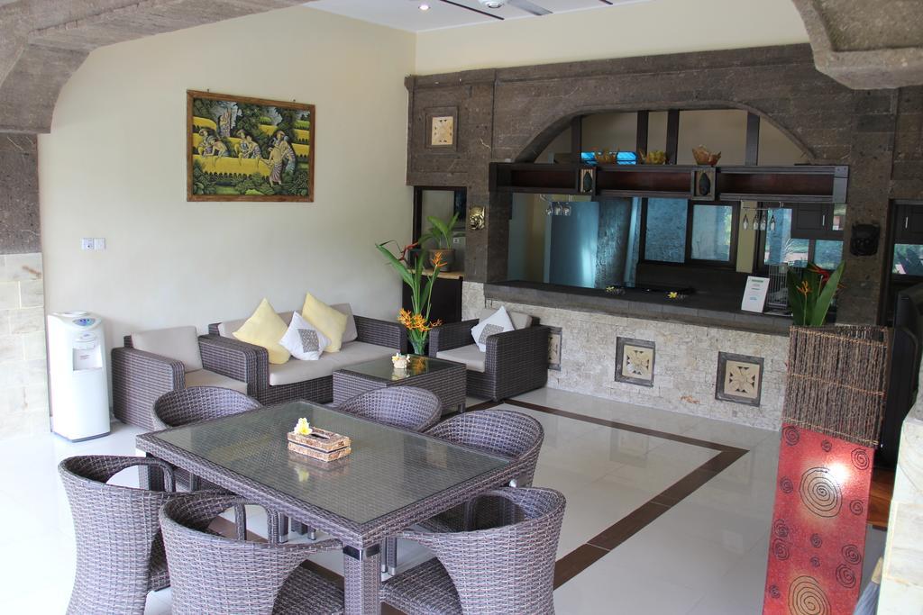 The Catur Villa Seminyak Oda fotoğraf