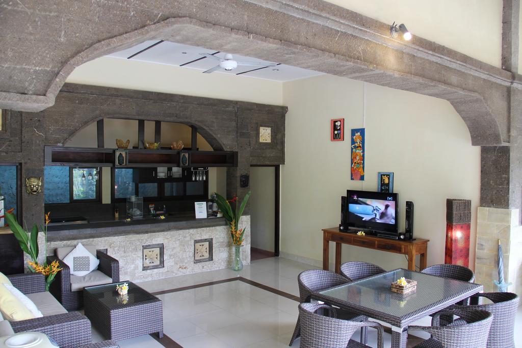 The Catur Villa Seminyak Oda fotoğraf
